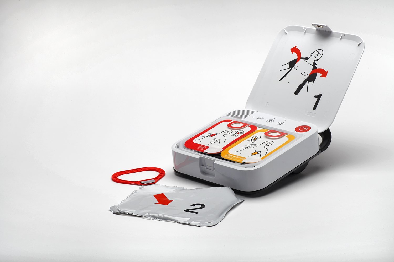 LIFEPAK CR2 Open Right w Electrodes